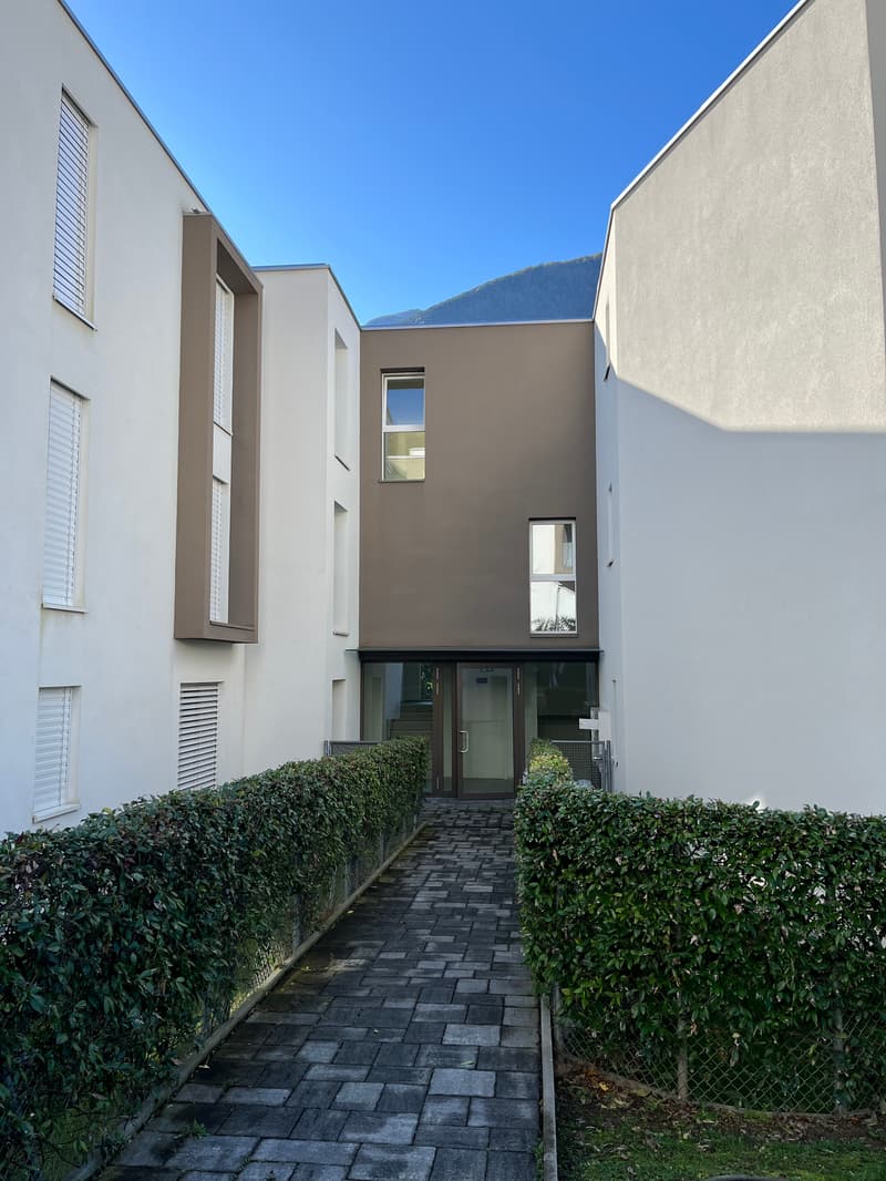 MODERNO APPARTAMENTO 2,5 locali a CLARO (15)