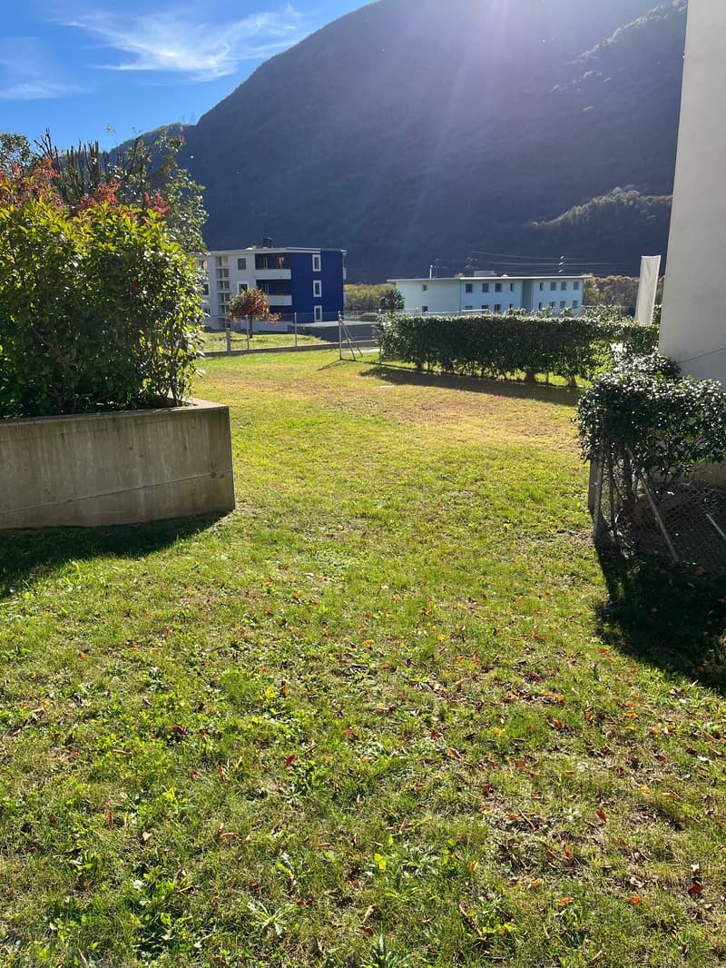 MODERNO APPARTAMENTO 2,5 locali a CLARO (17)