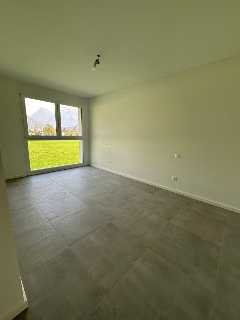 APP n 11 Charming 3-Room Apartment with Mountain Views in Iragna (4)