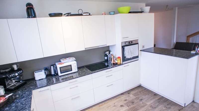 Grosse 5.5-Zimmer-Wohnung in sanierten Bauernhaus (6)