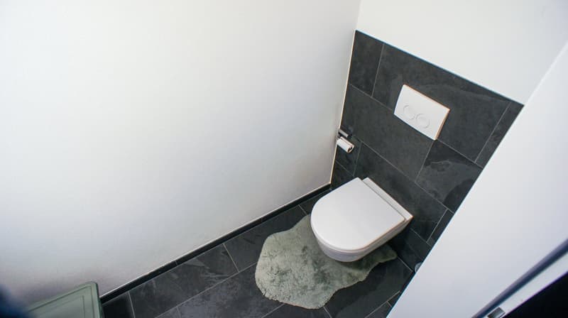 Moderne 3.5-Zimmer-Wohnung mit herrlichem Ausblick (9)