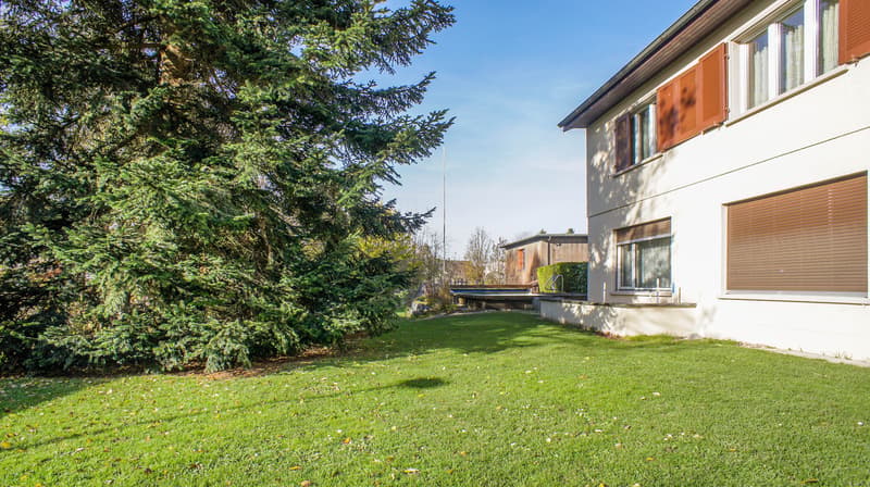 Bauland mit Einfamilienhaus (6)