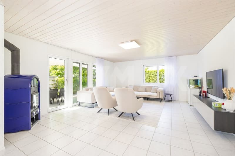 Grosszügiges Traumhaus mit Cheminée, grossem Garten & viel Platz für die ganze Familie (6)