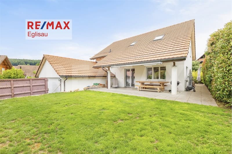 Architektur zum Wohlfühlen Offene Wohnwelten und ein Garten zum Geniessen (1)