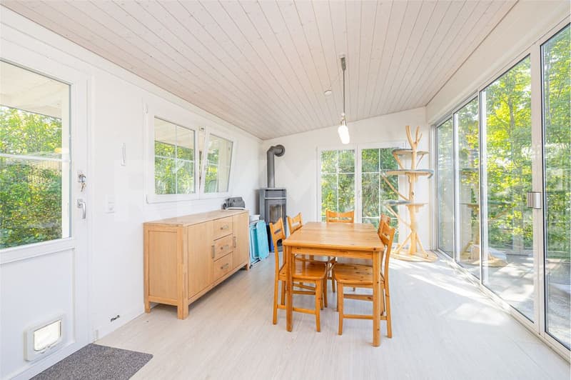 Freistehendes Einfamilienhaus mit Weitsicht, Wintergarten & Wohlfühlambiente (10)