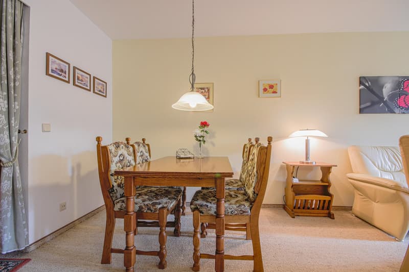 Ruhig und idyllisch gelegene 4.5-Zimmer Wohnung in Höchenschwand (2)