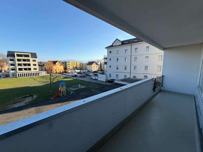 Spacious 3.5 room duplex in an idyllic location (10)