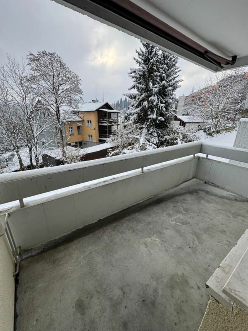 Appartamento di 3 locali come nuovo a Wittenbach (8)