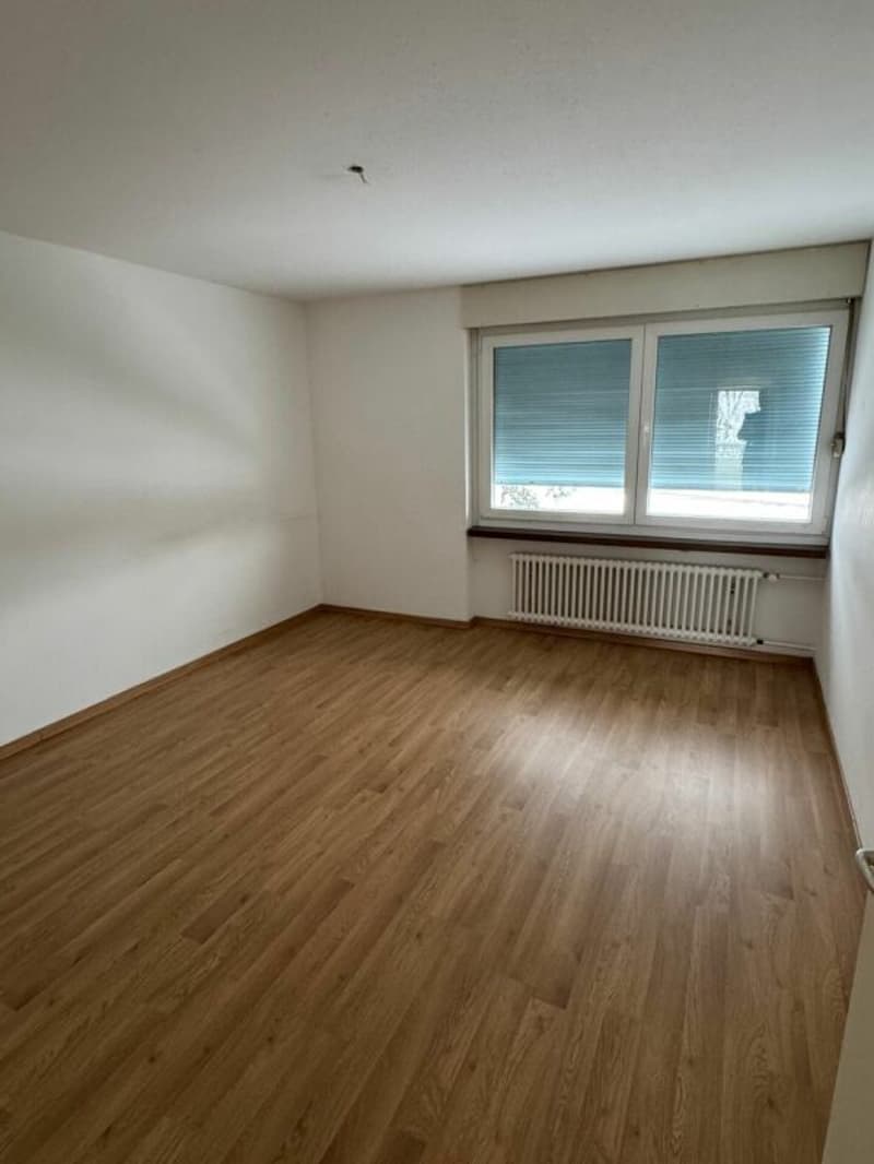 Appartamento di 3 locali come nuovo a Wittenbach (6)