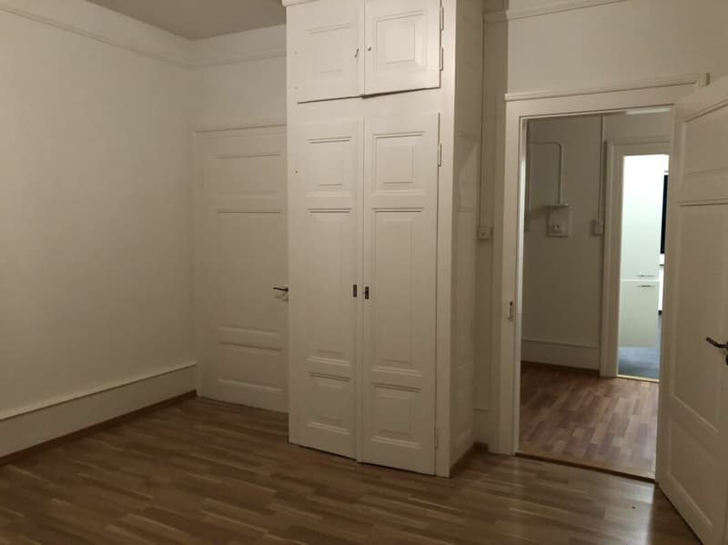 5.5 Zi Dachwohnung in altem Patrizierhaus (8)