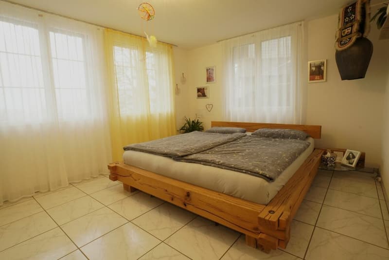 Doppel-Einfamilienhaus mit Studio; viel Platz zum Leben (6)