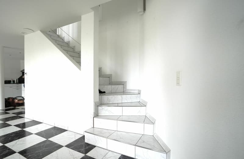 Doppel-Einfamilienhaus mit Studio; viel Platz zum Leben (7)