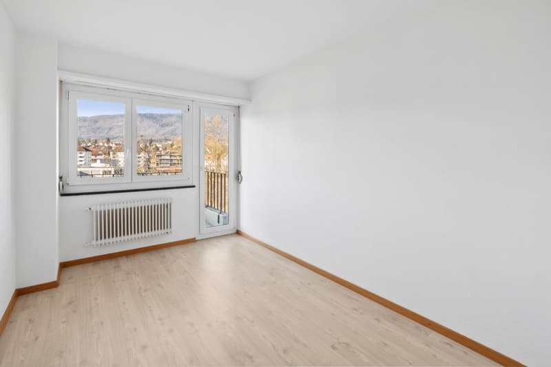 Premier mois de loyer gratuit ! Magnifique et spacieux appartement de 3.5 pièces a louer !!! (6)