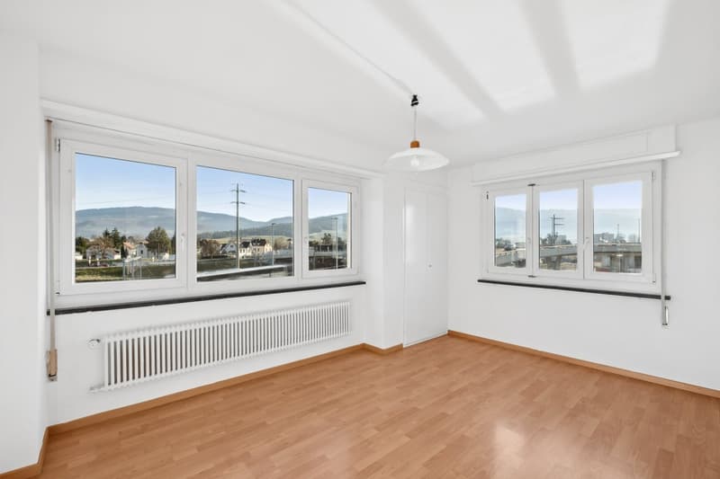 Premier mois de loyer gratuit ! Magnifique et spacieux appartement de 3.5 pièces a louer !!! (4)