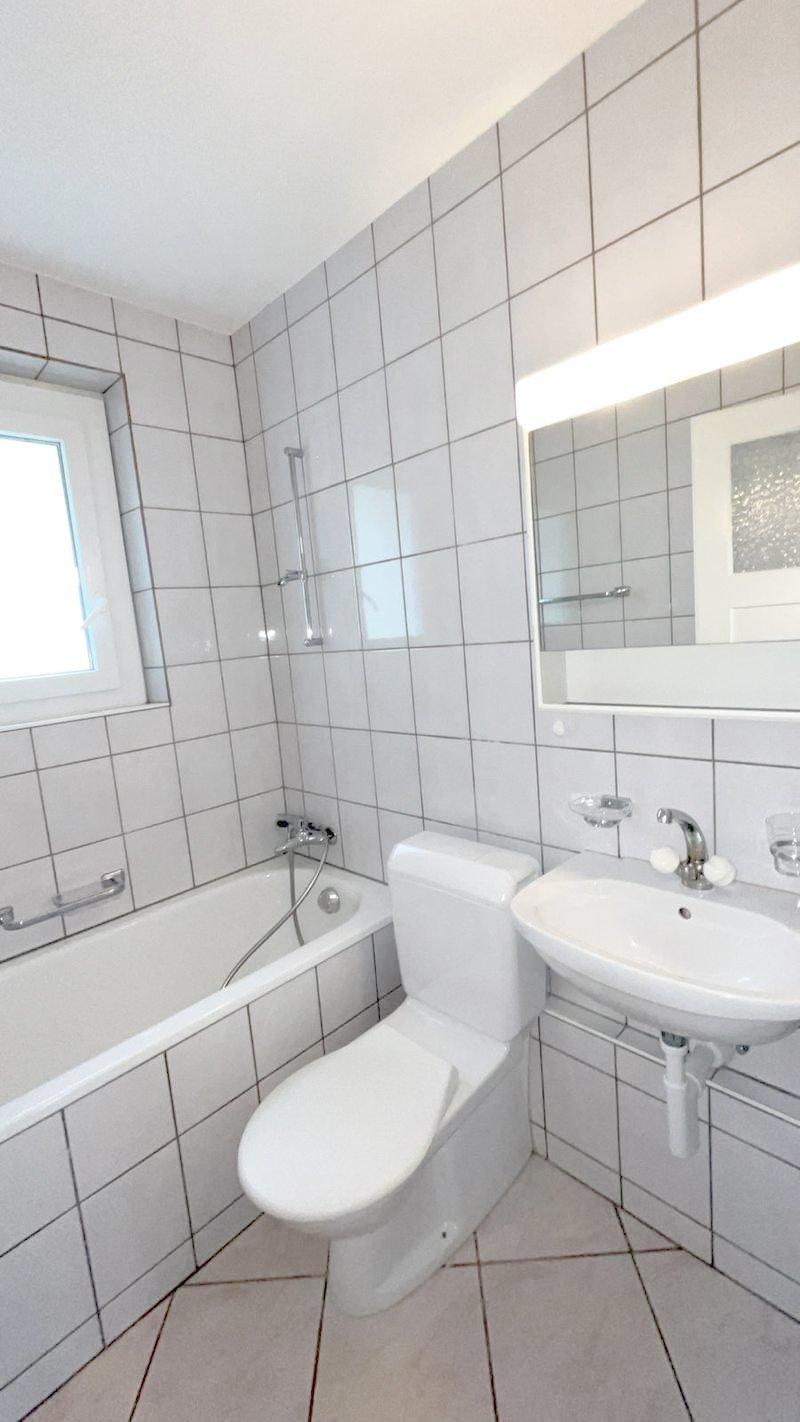Magnifique appartement de 3.5 pièces, très spacieux et lumineux ! (2)