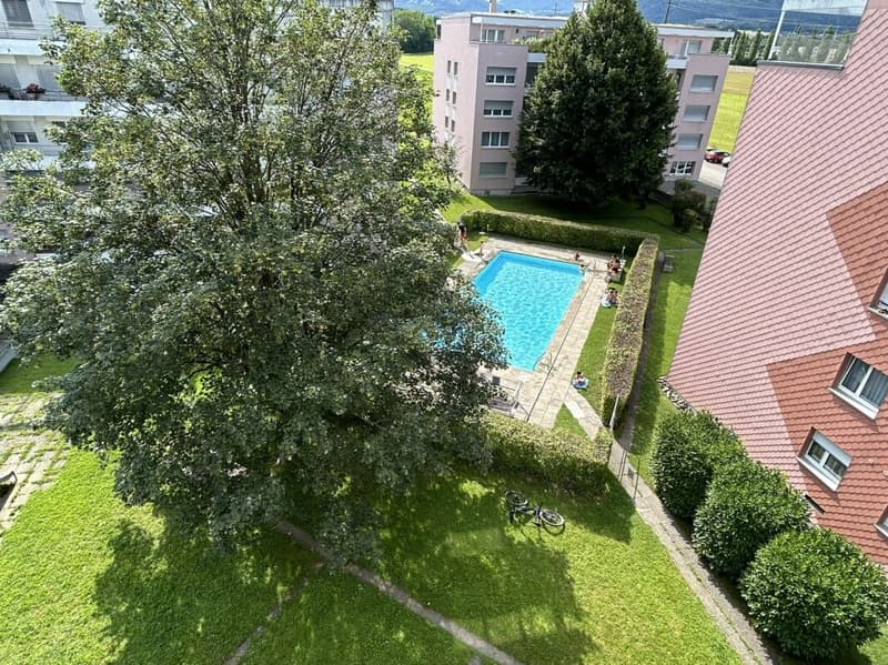 4.5 Zi Wohnung, 3. Stock, Lift, Schwimmbad (8)