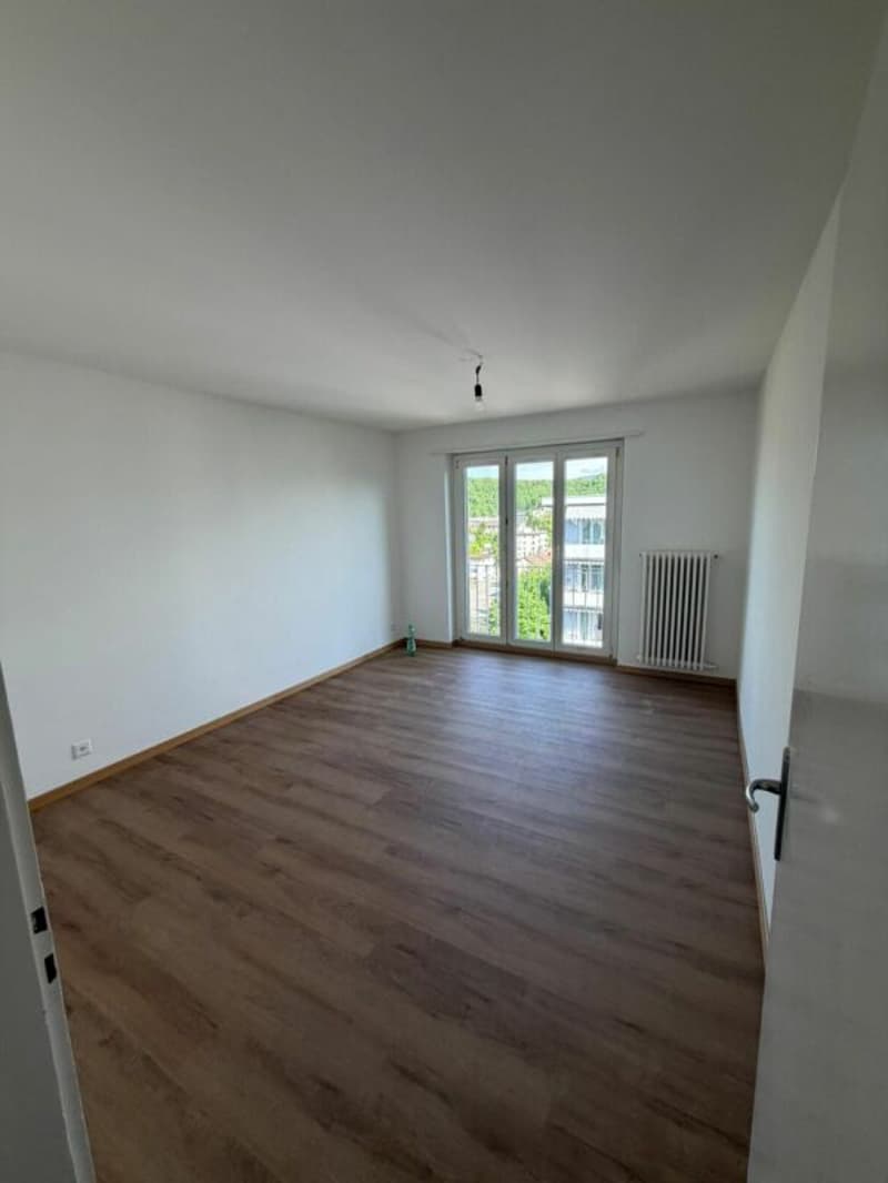 schöne 2.5 Zimmerwohnung per sofort verfügbar (4)