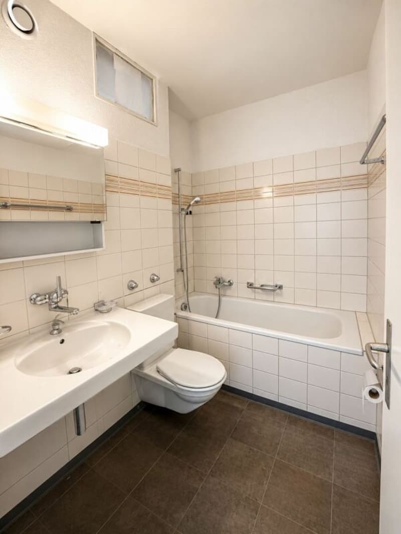 Wunderschöne 4,5-Zimmer-Wohnung ab sofort zu vermieten! (12)