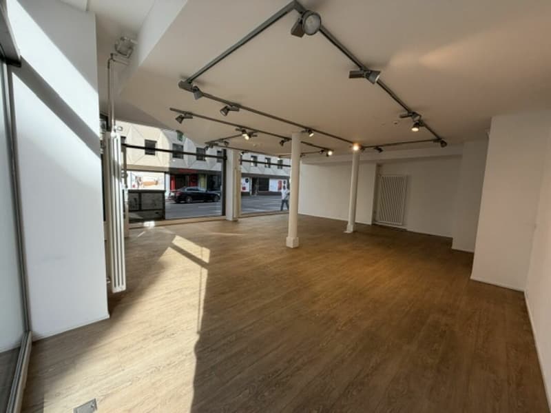Ladenlokal im EG Ecke Süd-West (5)