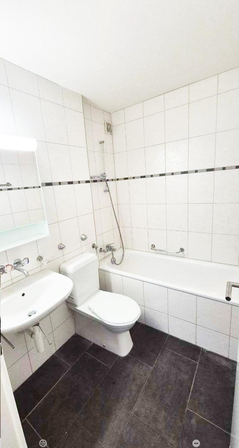 Charmante 4.5-Zimmer-Wohnung mit Balkon in Biel (7)