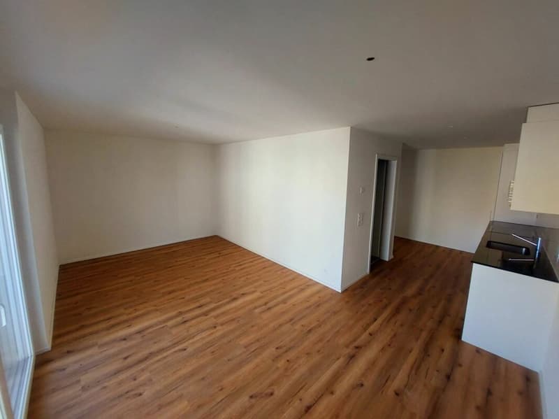 Moderne 1.5-Zimmer-Neubauwohnung mit grosszügigem Balkon - Erstbezug (5)