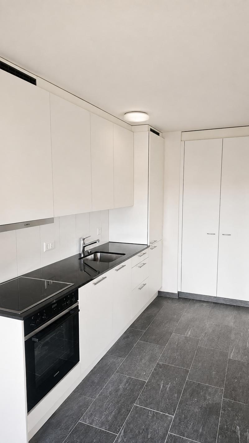 Helle 3.5-Zimmer-Wohnung mit Balkon und herrlichem Ausblick in Nidau (2)