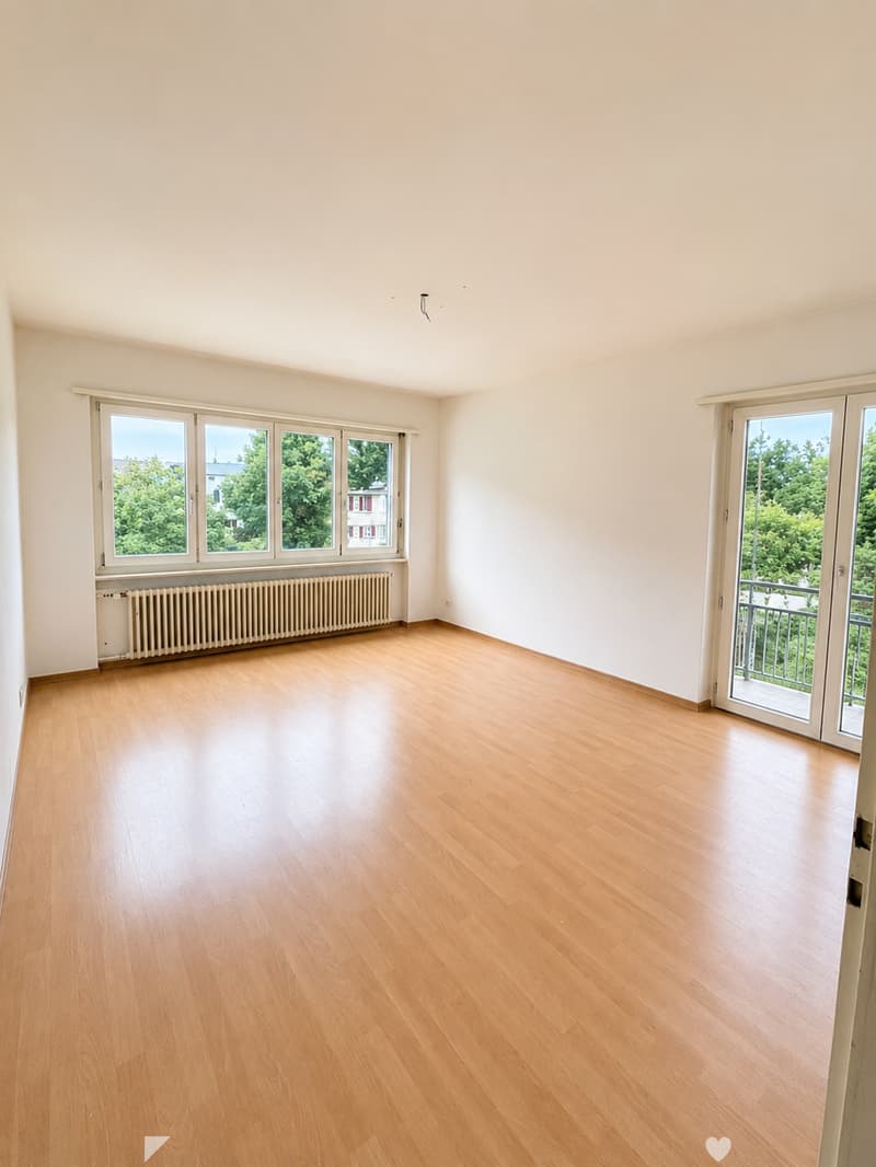Helle 3.5-Zimmer-Wohnung mit Balkon in Biel – ab sofort verfügbar (4)