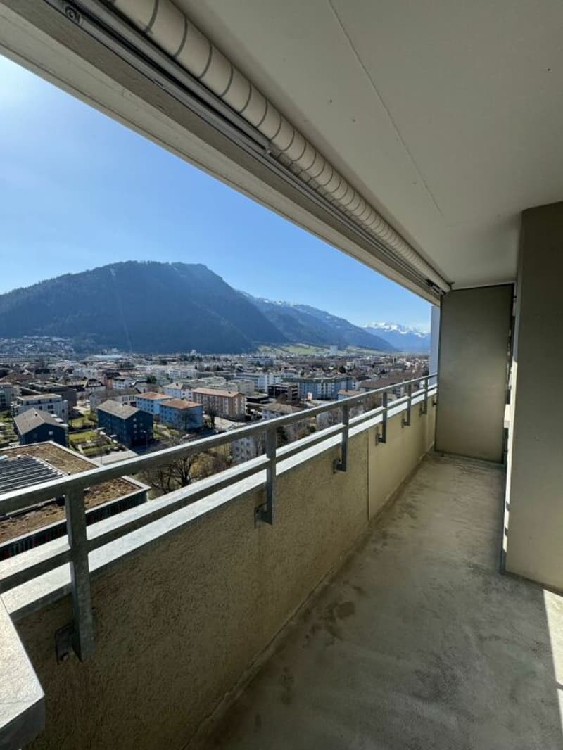 Schöne Wohnung mit herrlicher Aussicht zu den Bergen (11)