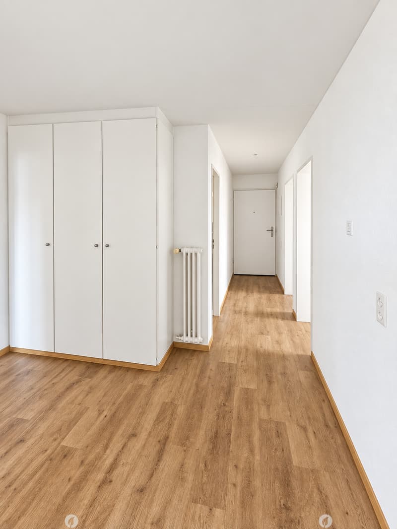 Helle 4.5-Zimmer-Wohnung mit Balkon in Biel – ab sofort verfügbar! (7)
