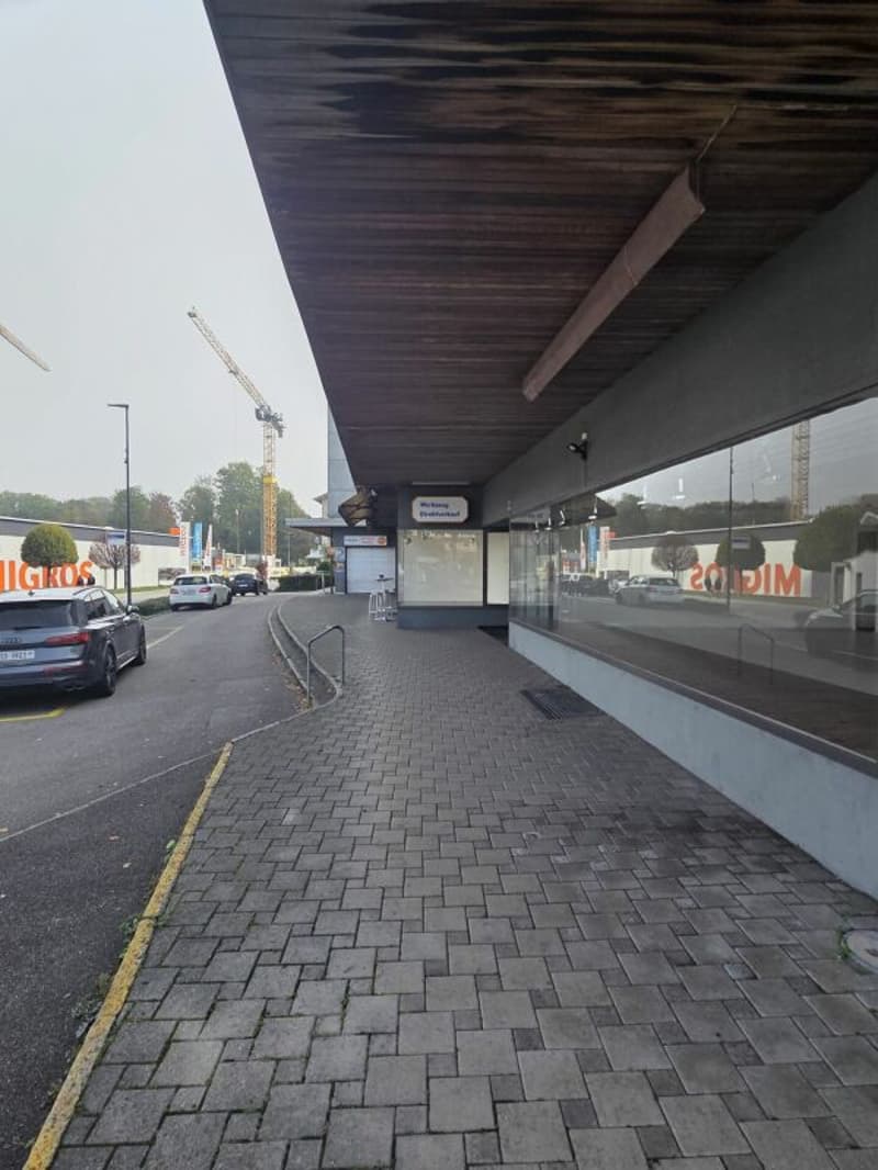 Ladenlokal im Dorfzentrum (12)