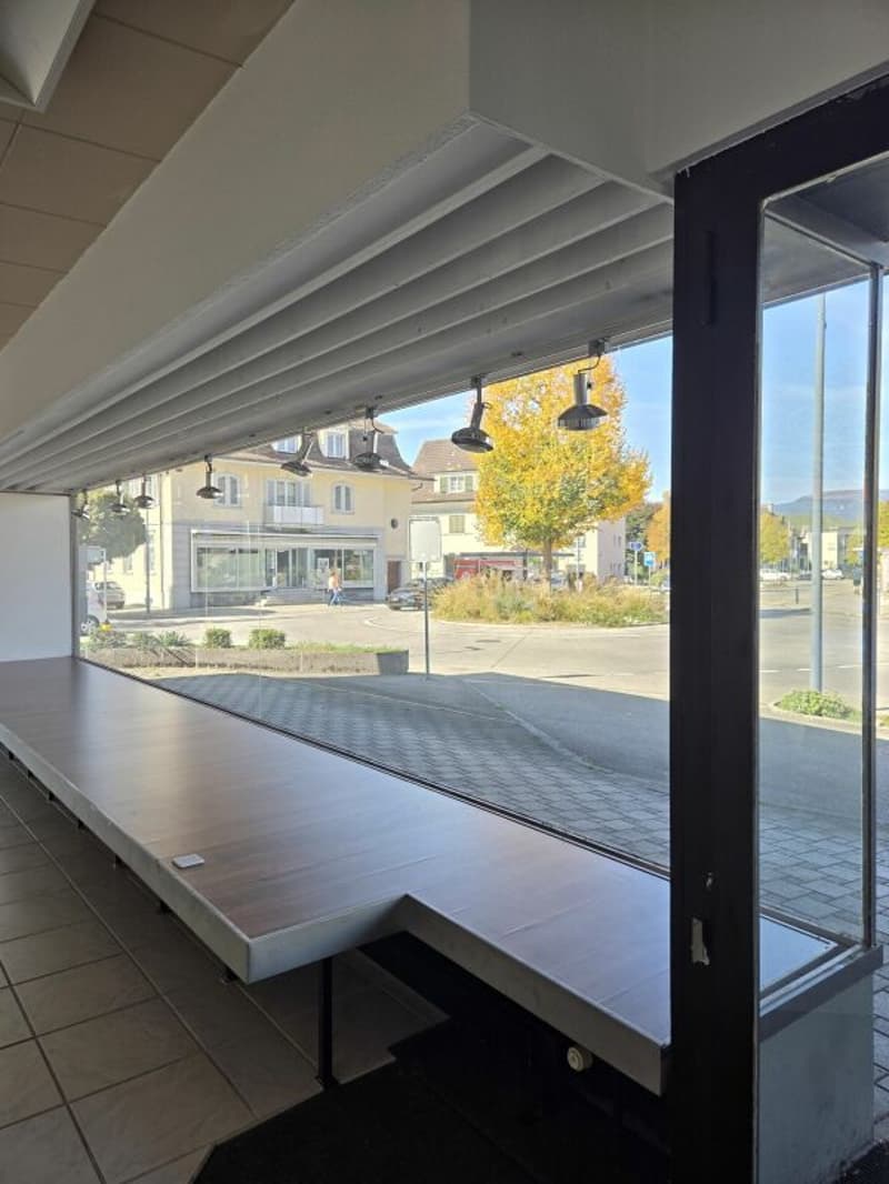 Ladenlokal im Dorfzentrum (7)