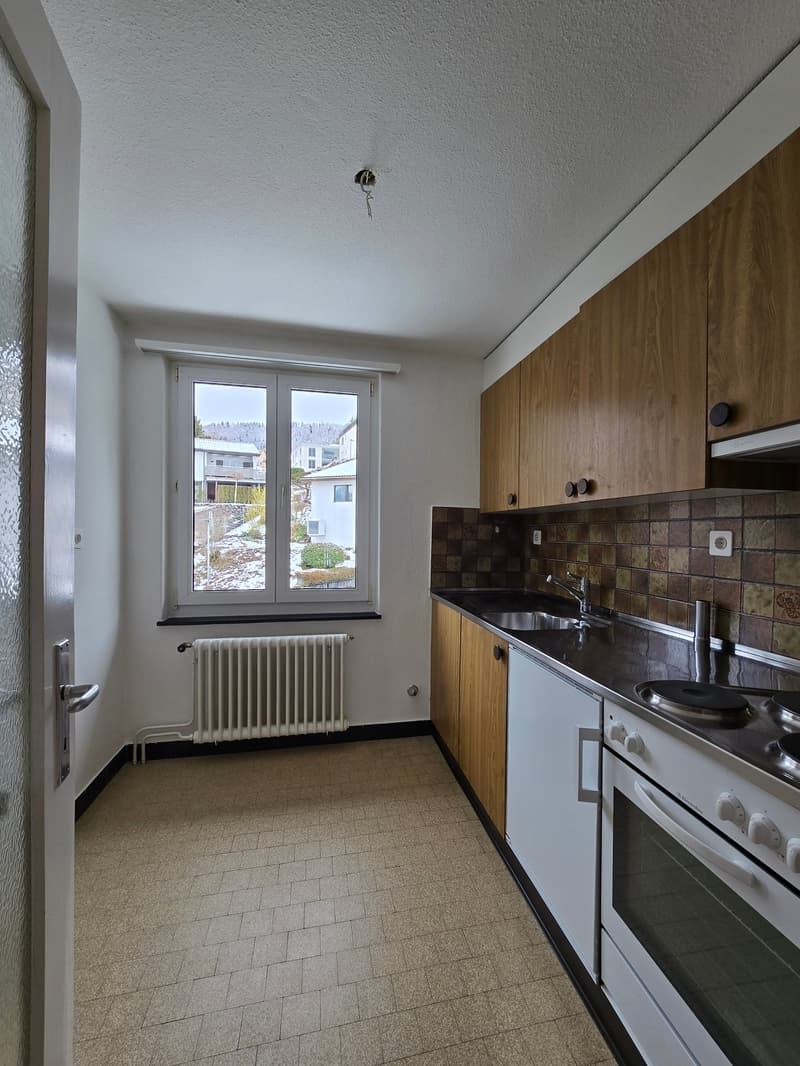 Tolle 3-Zimmer-Wohnung mit Balkon in Wald ZH (8)