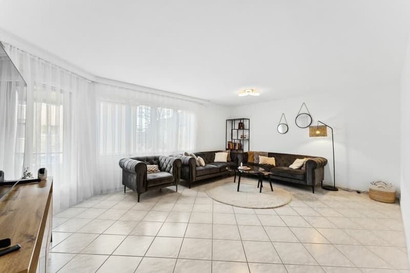 IHR NEUES ZUHAUSE IN MUHEN (3)