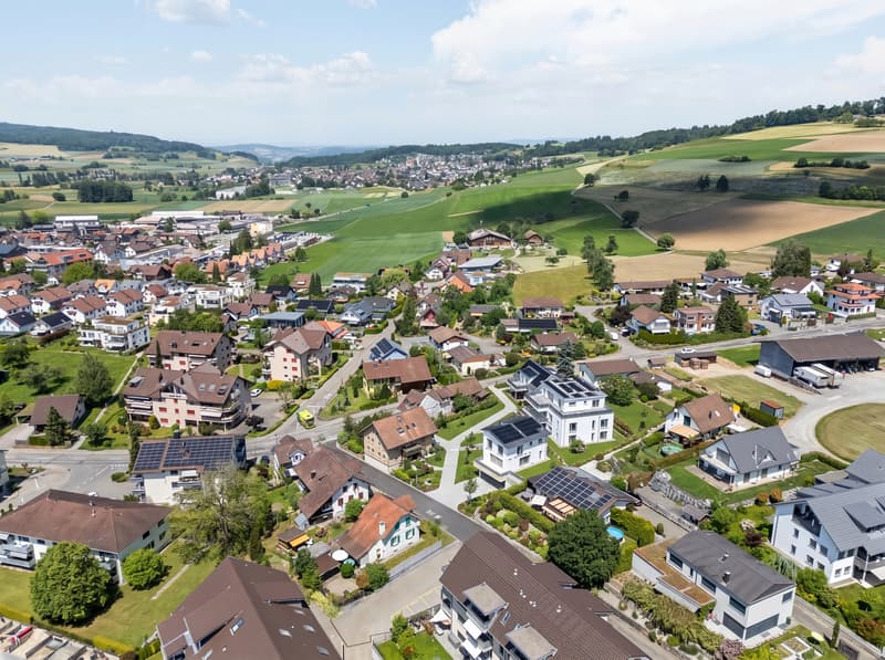 Neubau: Top moderne Wohnoase mit grossem Gartenanteil (7)