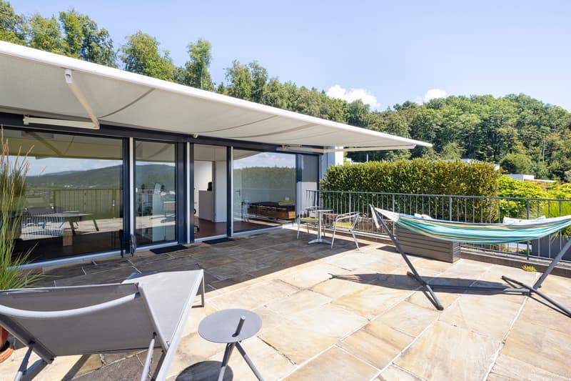 Weitläufige Maisonette mit zwei Terrassen und traumhafter Alpensicht (5)