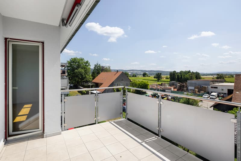 Wohnoase mit Südbalkon und Sicht ins Grün und Weitblick (10)