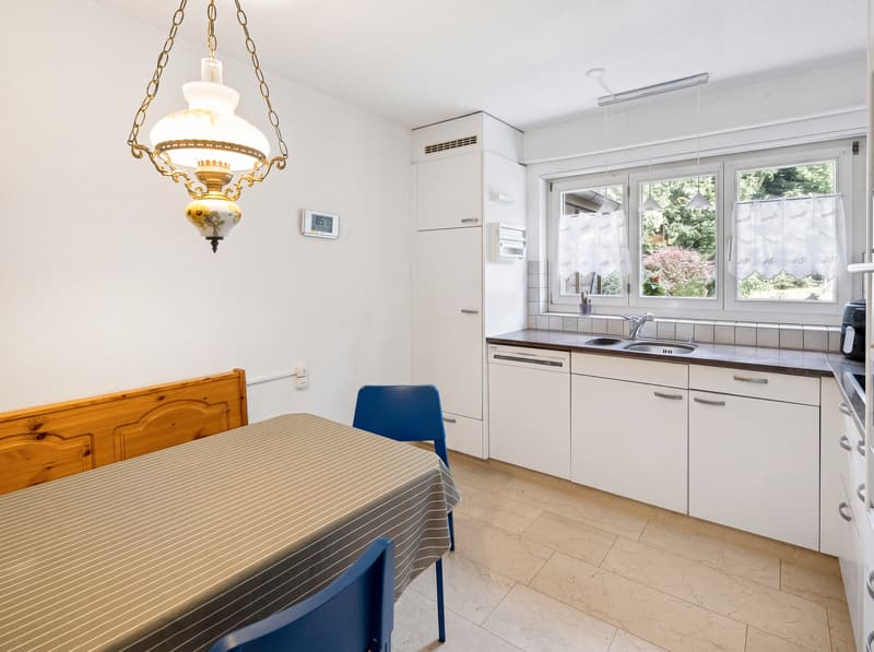Familienoase in attraktivem Wohnquartier mit zwei Extra-Räumen (4)
