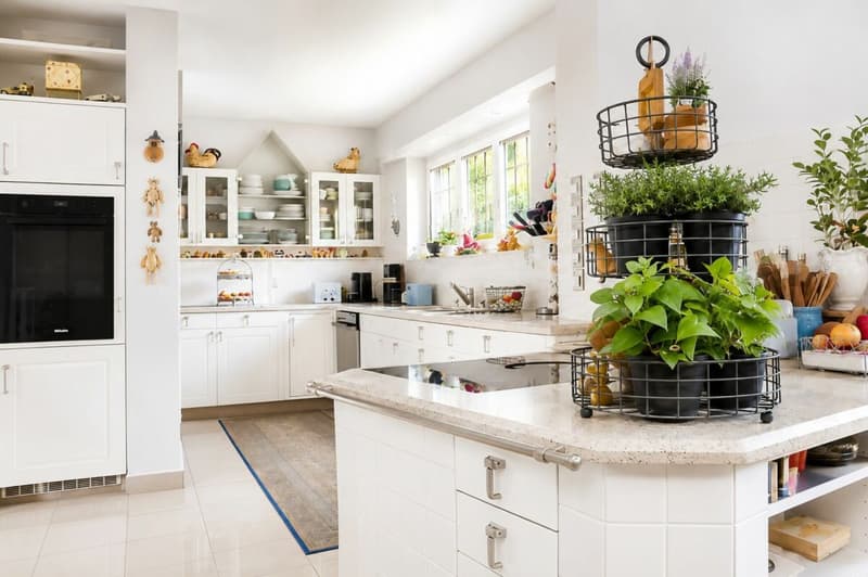 Stilvolle 7.5 Zimmer-Villa mit parkähnlicher Gartenanlage (13)