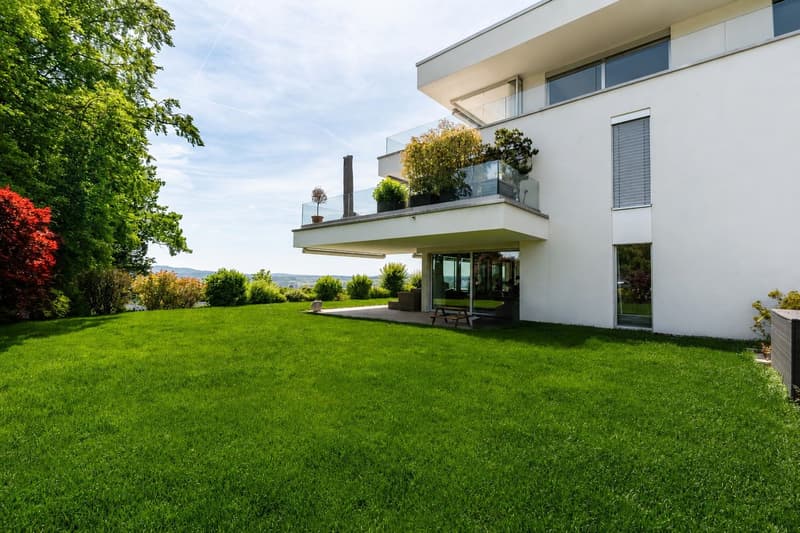 Hochwertige Gartenwohnung mit traumhafter Fernsicht an bester Lage (12)