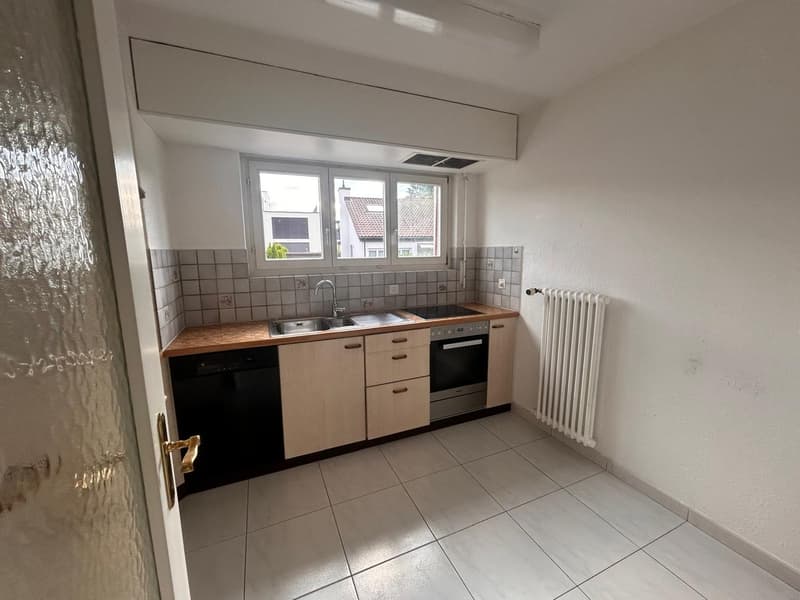 Charmante 4-Zimmer-Wohnung an ruhiger und zentraler Lage (3)