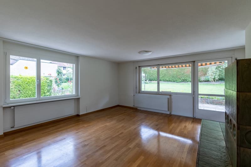 Freistehendes 6.5-Zimmer Einfamilienhaus an ruhiger Lage (4)