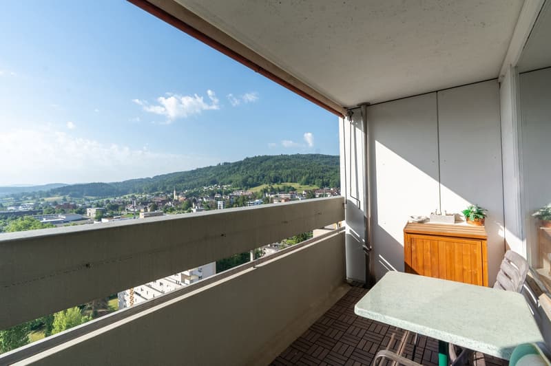 Zentrale 3.5-Zimmer-Wohnung mit Weitsicht (12)