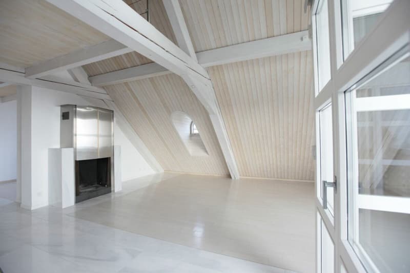 Einzigartige 5.5-Zimmer Maisonette im historischen Klostergut (2)