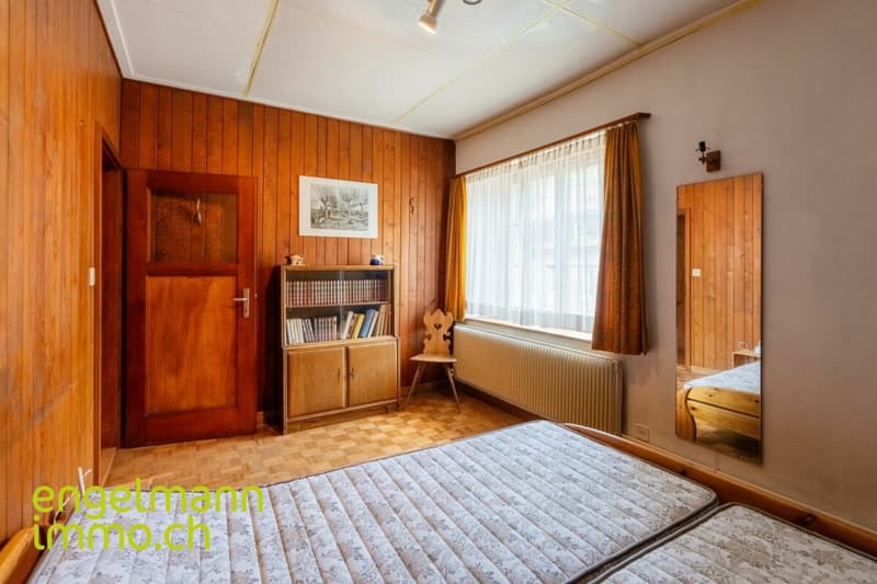 Ancienne ferme de 2 appartements avec grand terrain constructible (9)