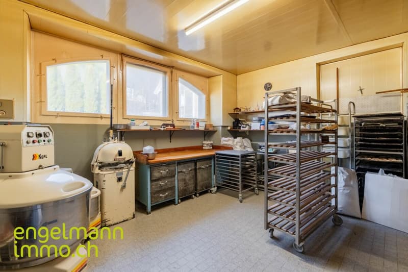 Lot de 2 immeubles résidentiels et commerciaux / 2 Wohn- und Geschäftshäuser (7)