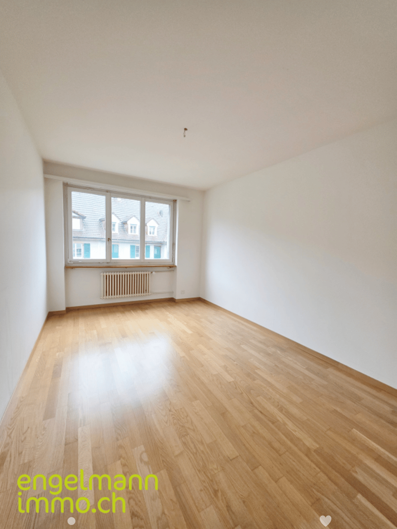 3.5 Zimmerwohnung / Appartement de 3.5 pièces (3)
