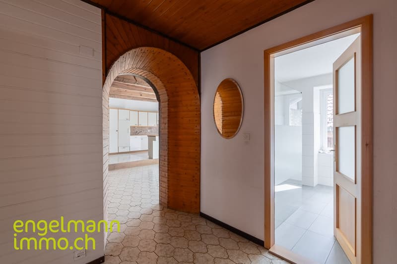 Immeuble de 2 appartements + surface commerciale / 2-Familienhaus mit Geschäftsfläche (12)