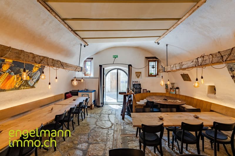 Gewölbekeller-Restaurant / Bar (5)