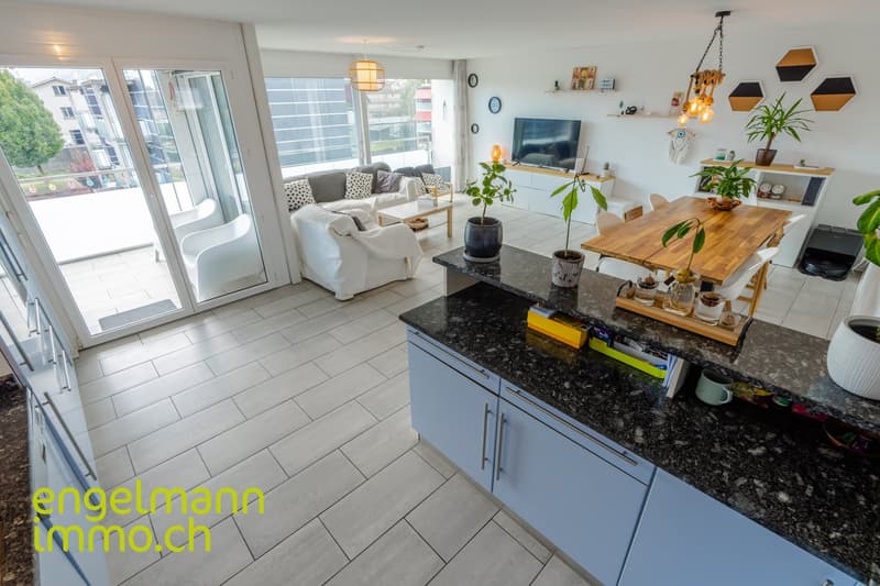 Appartement de 4.5 pièces | 4.5-Zimmerwohnung (8)