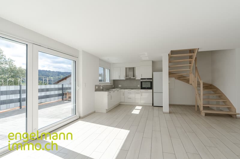 Propriété avec 3 maisons en rangée (4)